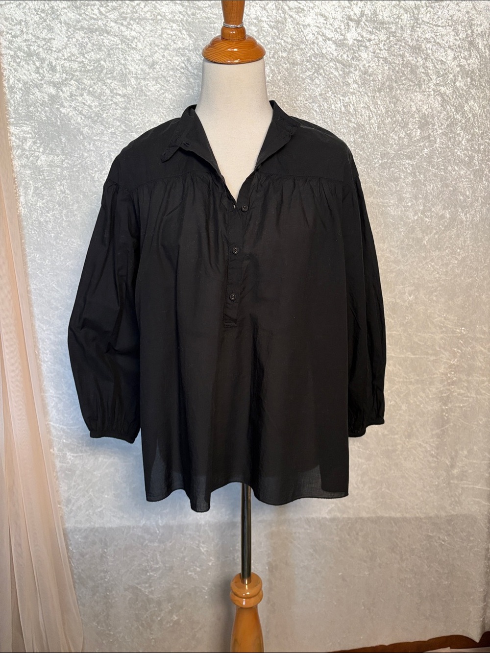 Tomas Maier for Uniqlo Black button front puff sleeve babydoll Shirt Size Small